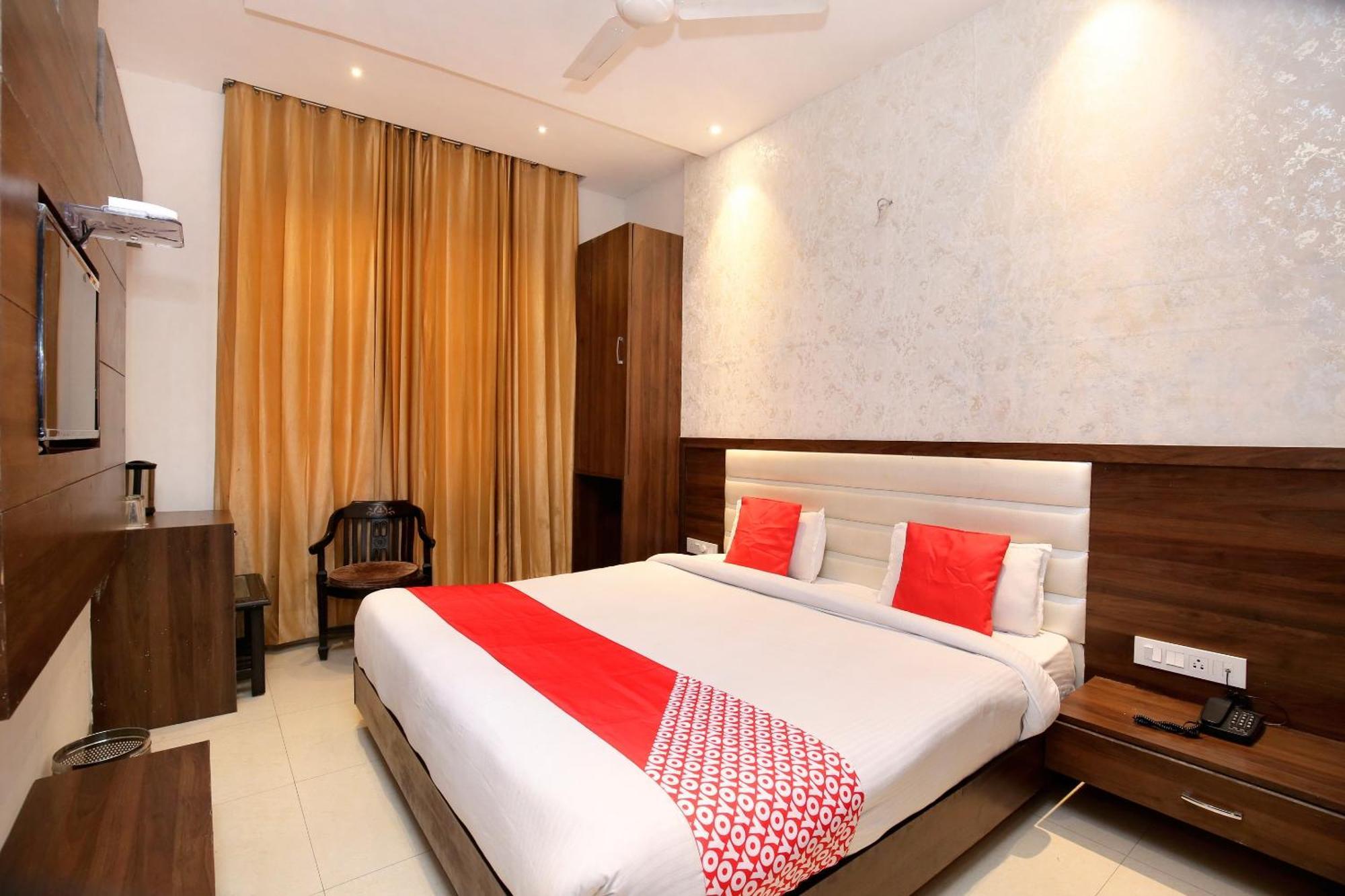 Super Hotel O Winner Inn Αμριτσάρ Εξωτερικό φωτογραφία