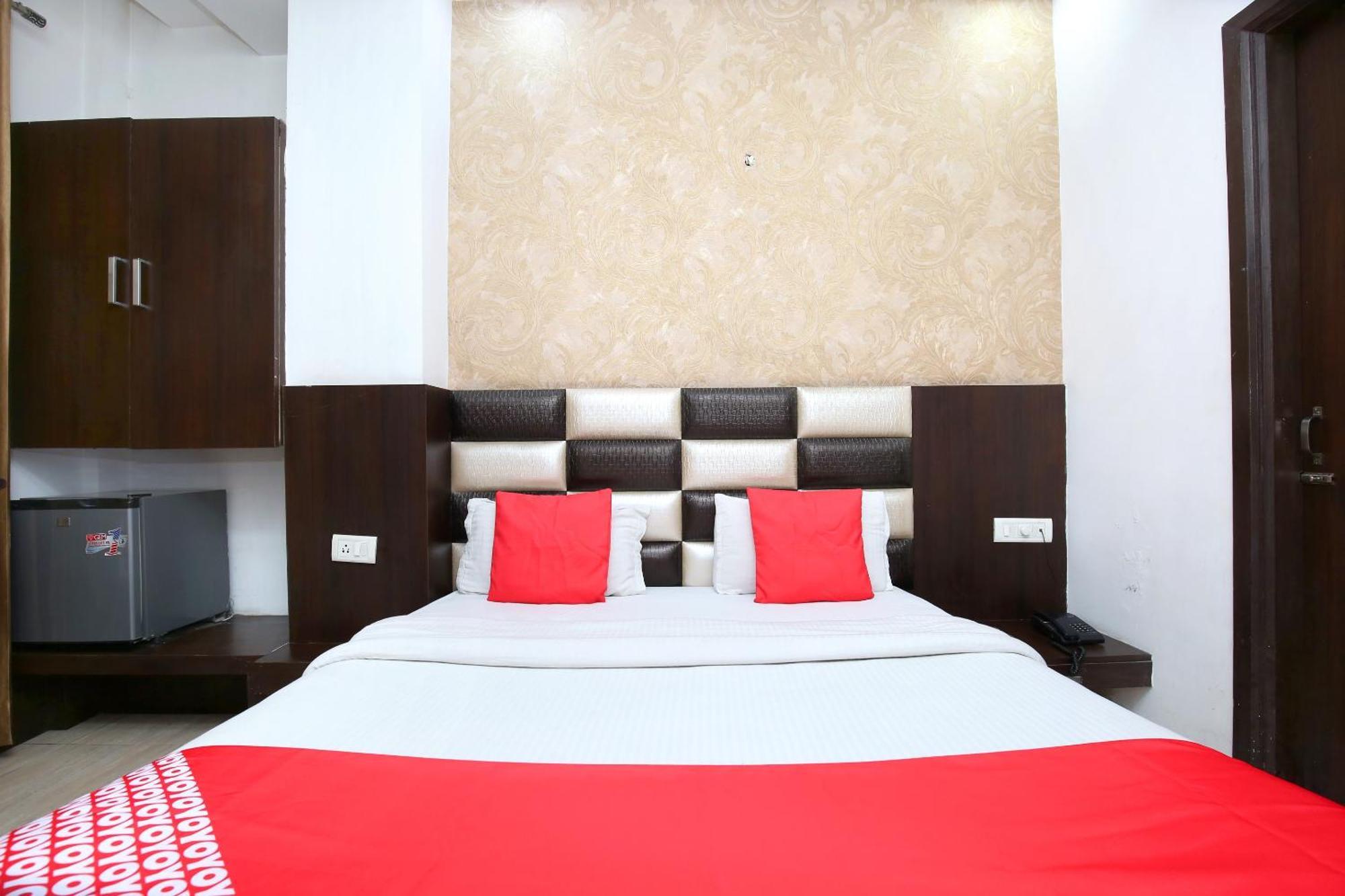 Super Hotel O Winner Inn Αμριτσάρ Εξωτερικό φωτογραφία