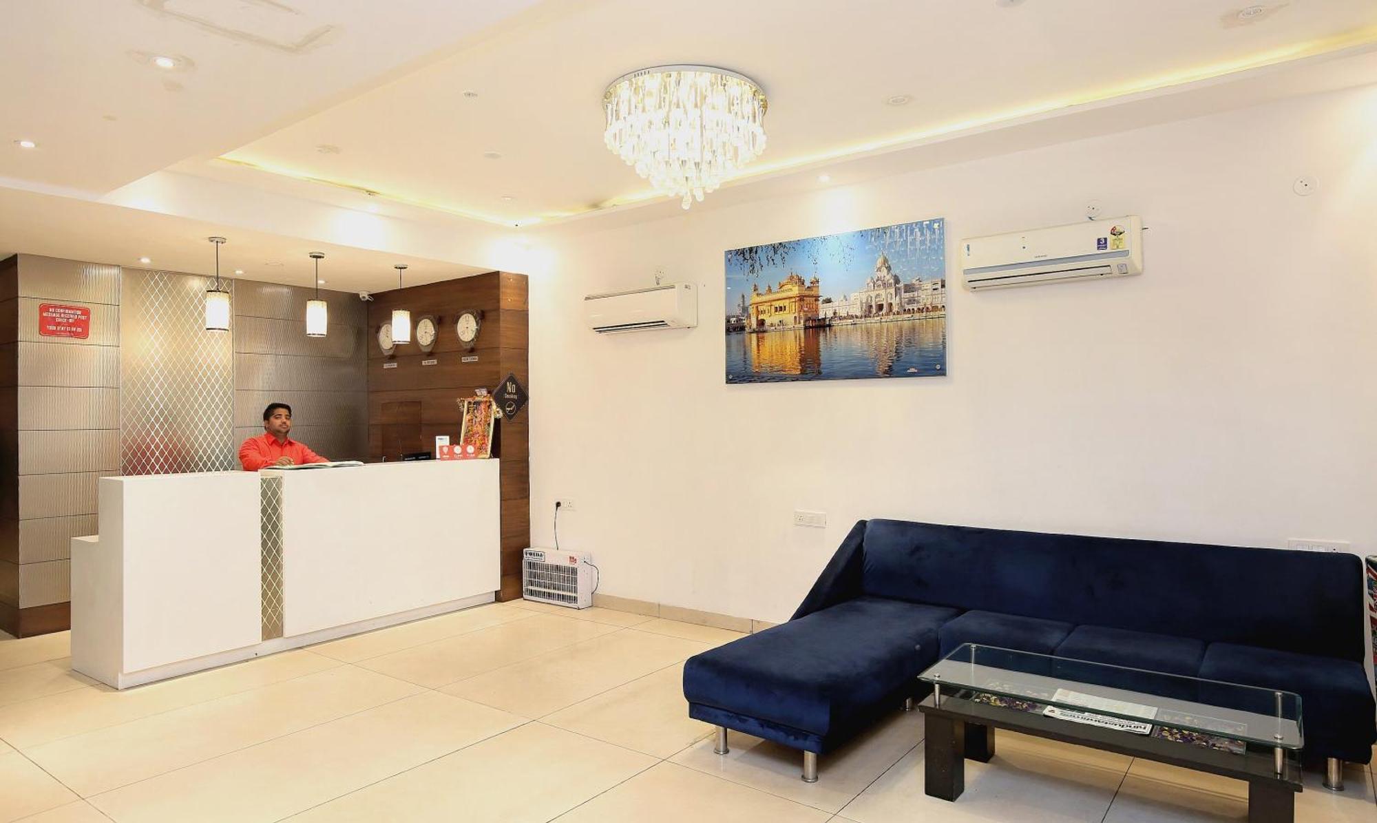 Super Hotel O Winner Inn Αμριτσάρ Εξωτερικό φωτογραφία
